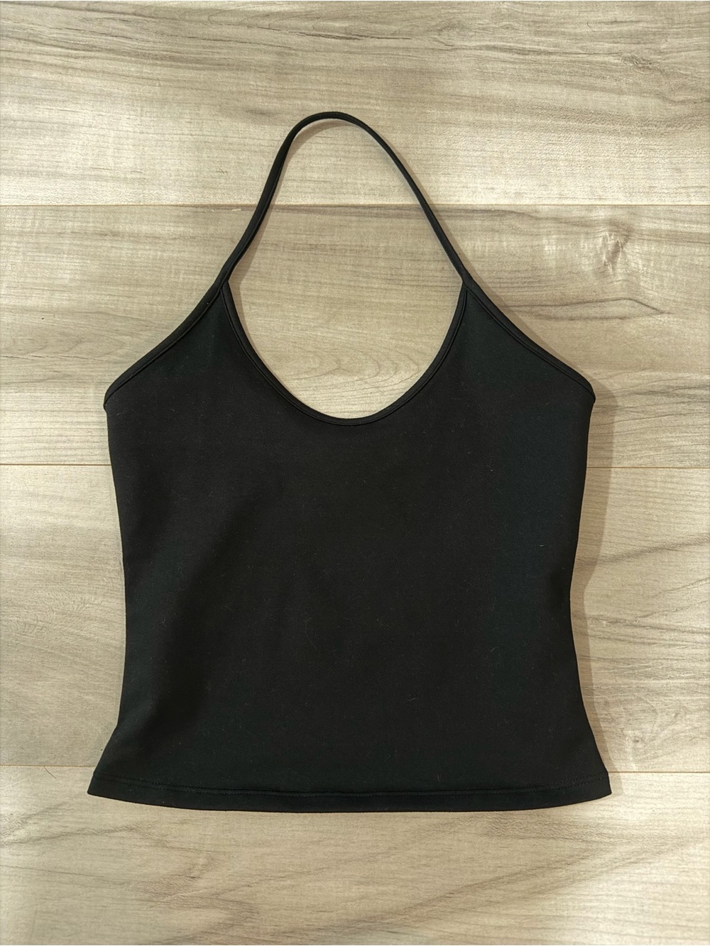 Tank air half moon halter top